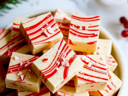 Peppermint Christmas Fudge