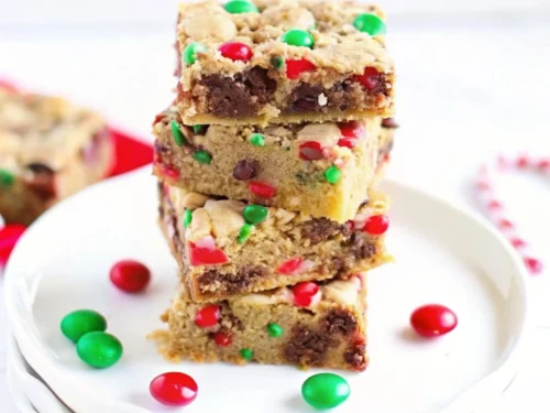 Christmas M&M Cookie Bars