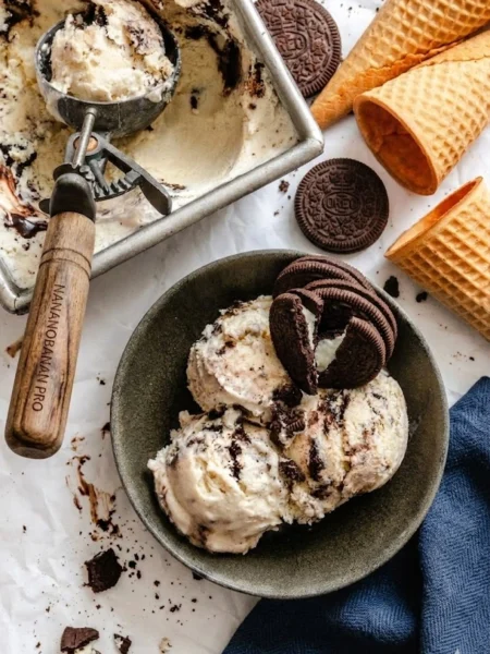 Cookies and Cream Ice Cream
