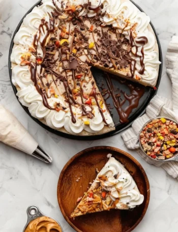 No-Bake Peanut Butter Ice Cream Pie