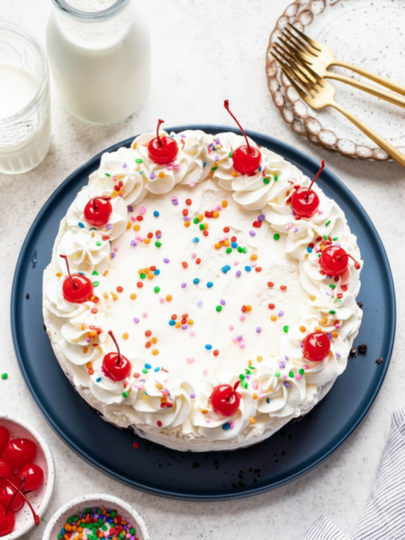 Queen Ice Cream Cake